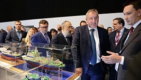 Дмитрий Рогозин: России необходимо построить 3 ледокола — лидера