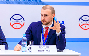Богдану Булычёву любовь к Арктике привили мультики и блогеры-путешественники